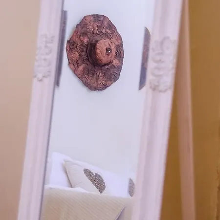 شقة Stavros